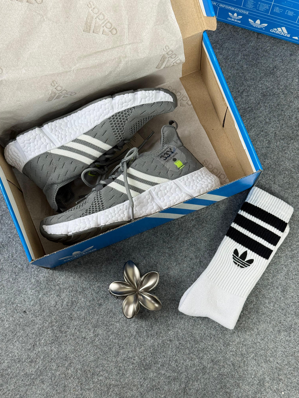 Tênis Unissex Adidas 33Y