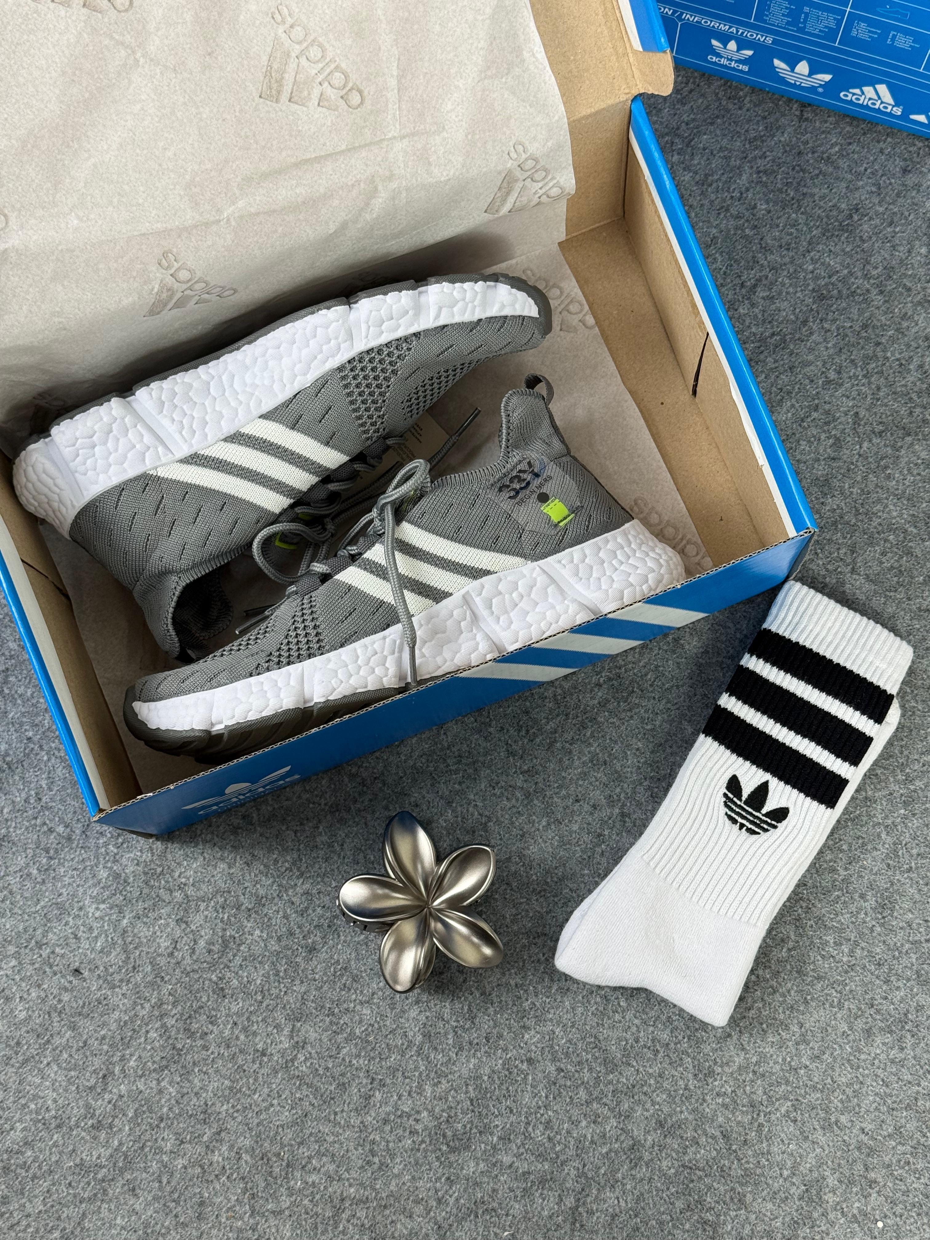 Tênis Unissex Adidas 33Y