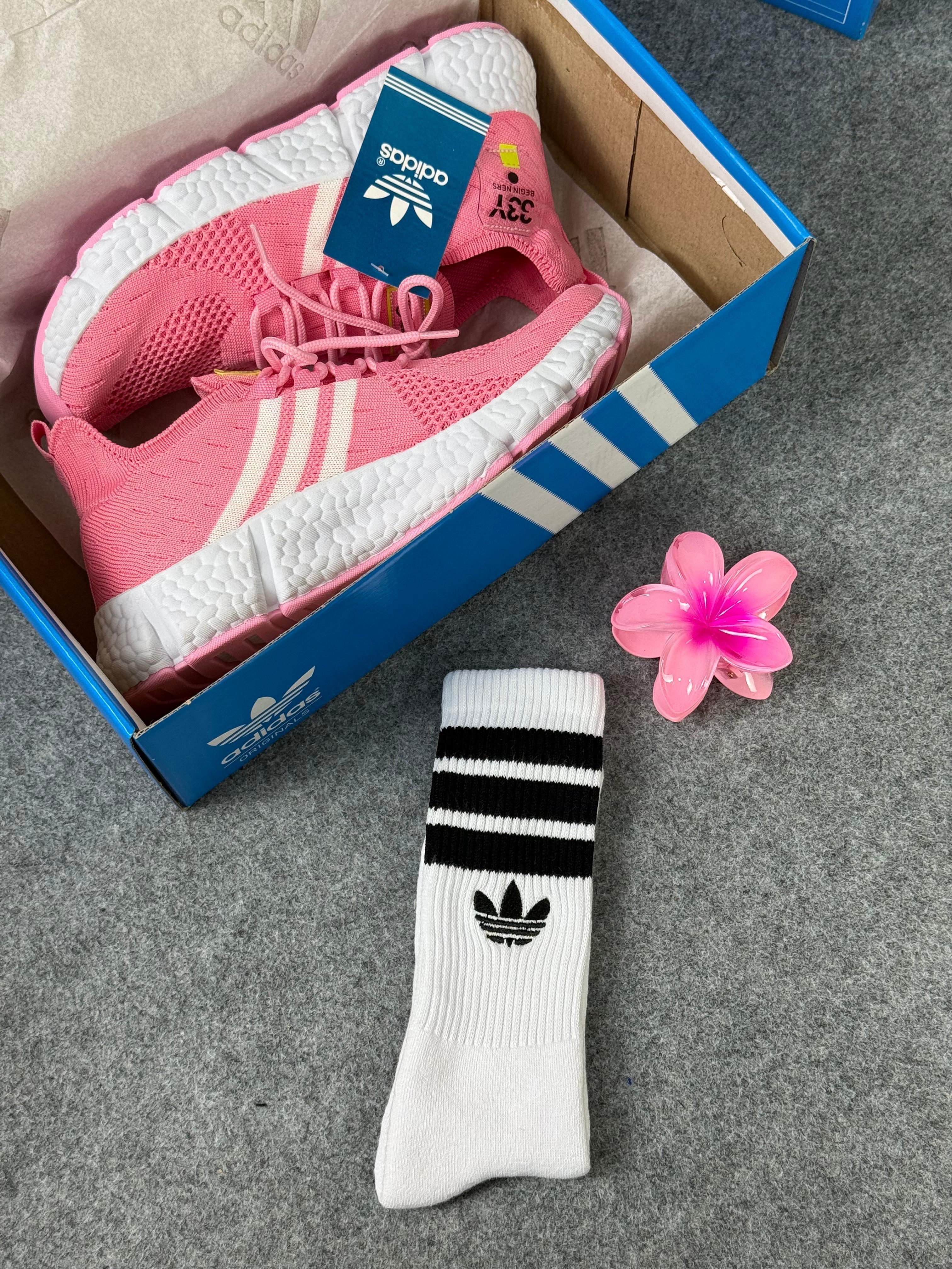 Tênis Unissex Adidas 33Y
