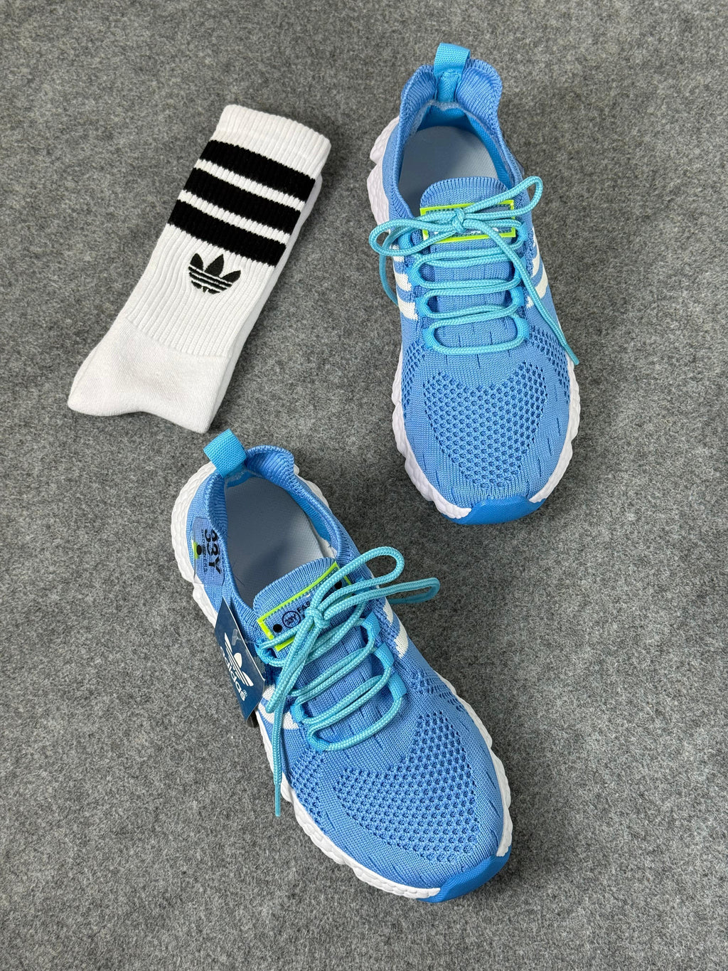 Tênis Unissex Adidas 33Y